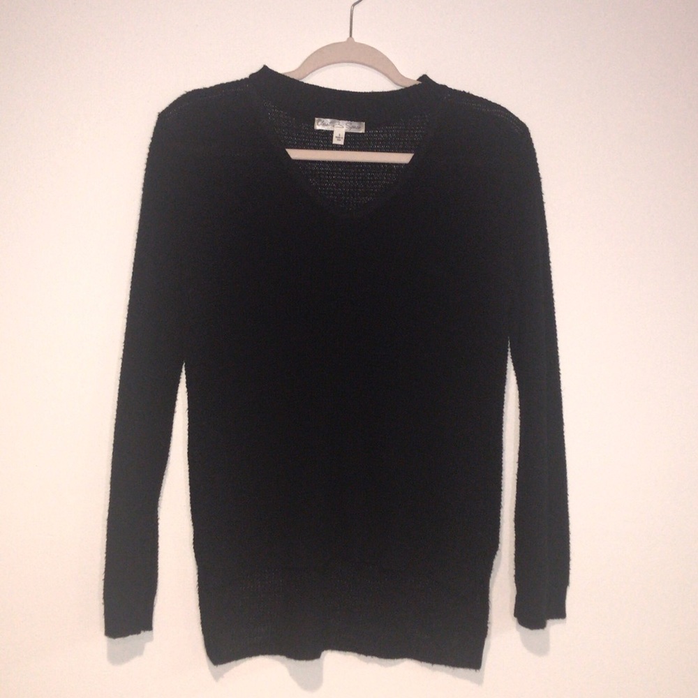 ✨Closet Space✨Black Chocker Sweater